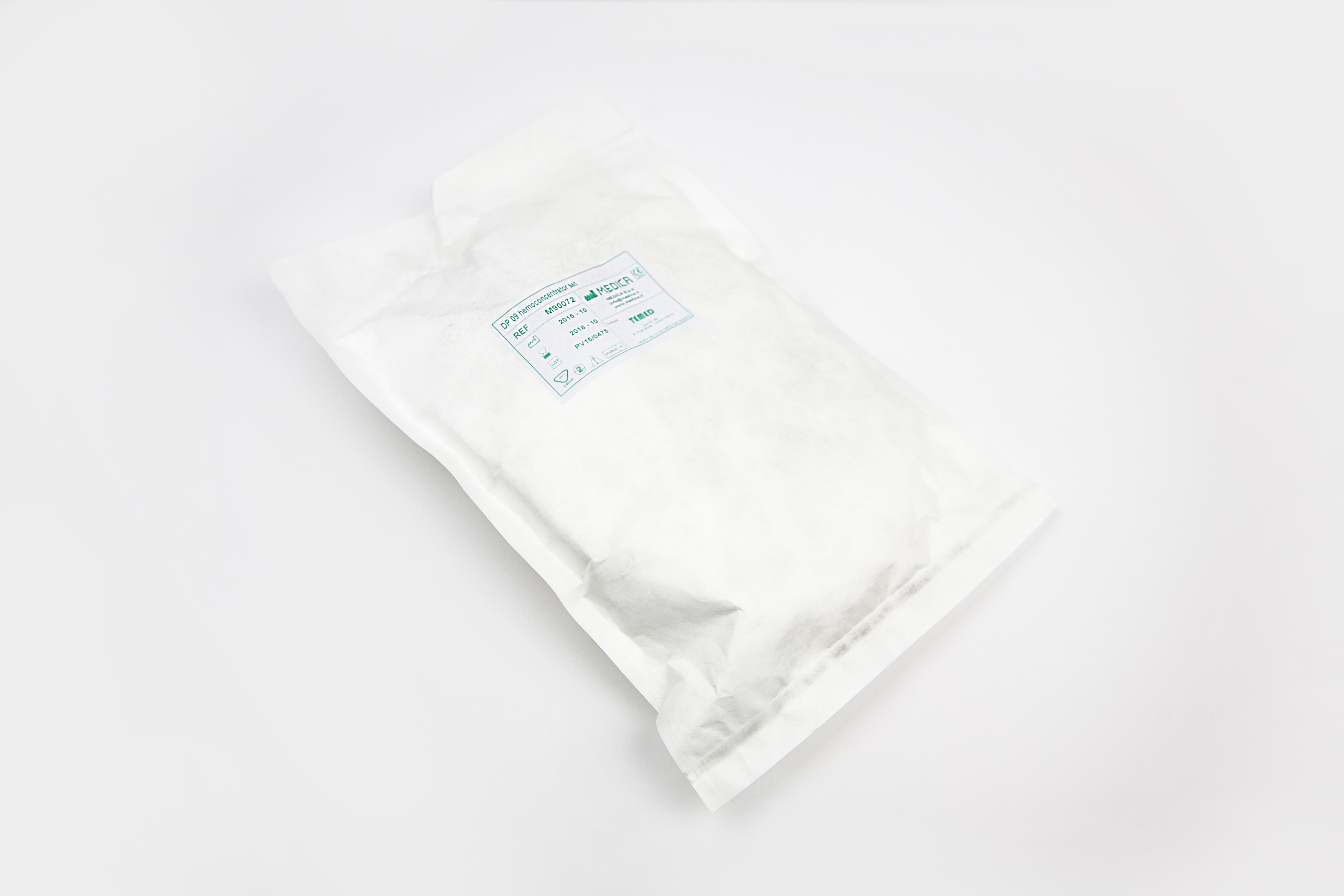 TEMED adult hemoconcentrator and tubing set with lines connected and large bag
